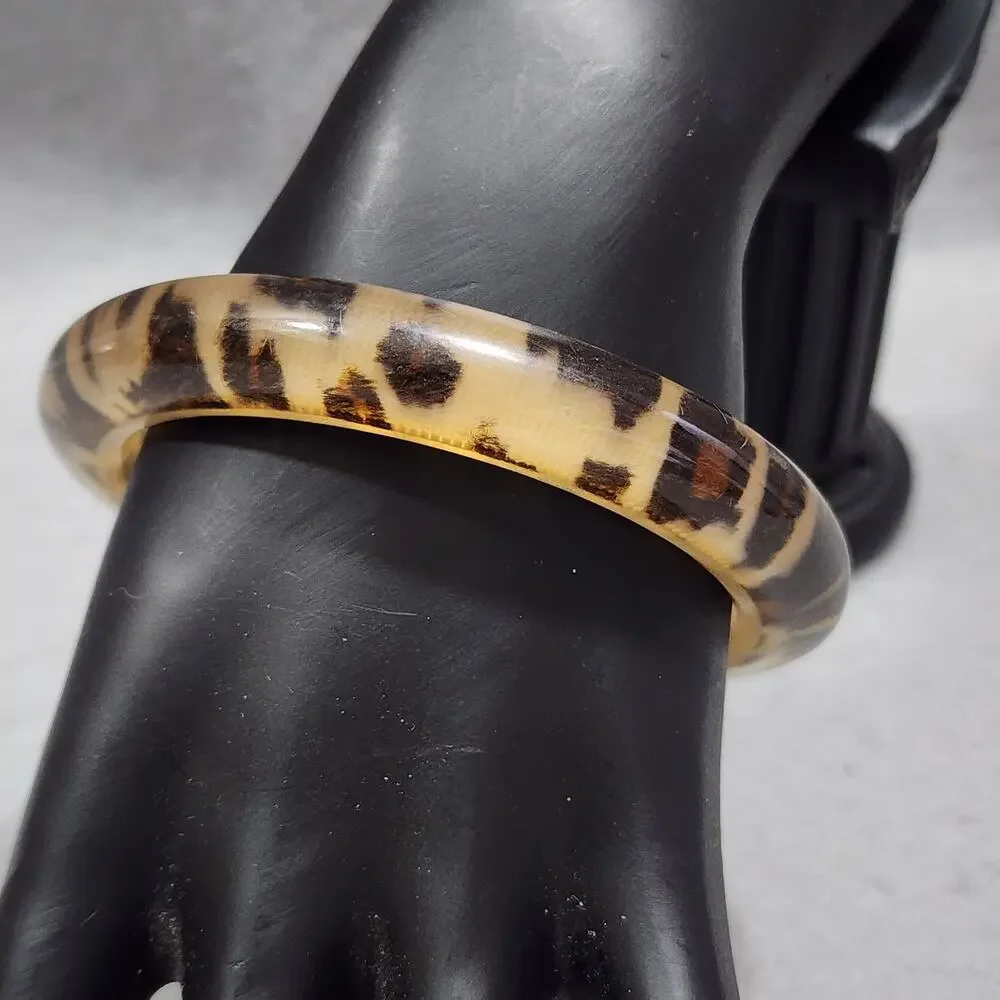 Leopard Animal Print Bangle Bracelet Acrylic-Lucite Vintage 1980s Retro Boho